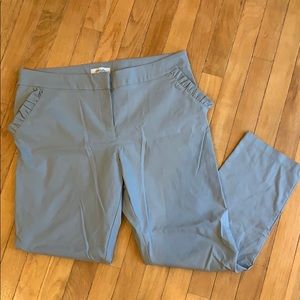 Charlotte Russe capris